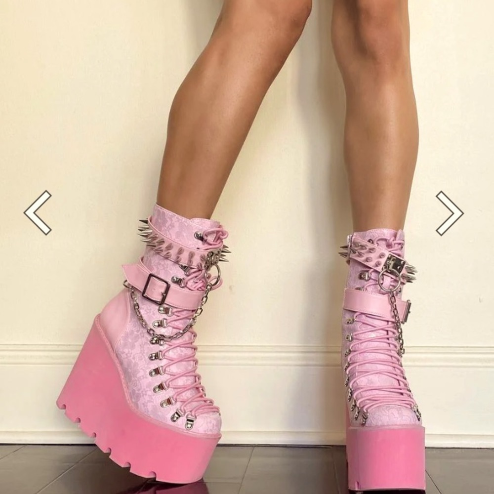 Sugar Thrillz Pink Lace Traitor Boots